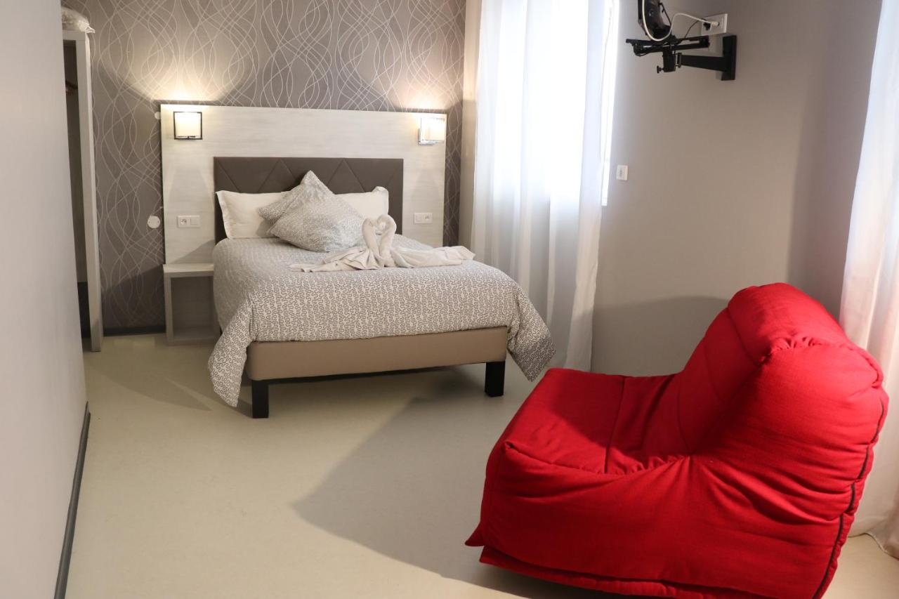 מילאו Hotel Restaurant L'Etape מראה חיצוני תמונה
